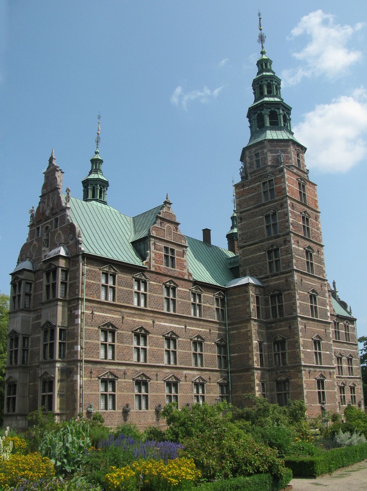 De achterzijde van Rosenborg Slot te Kopenhagen
