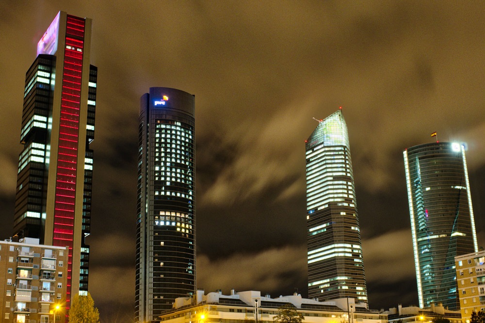 De Cuatro Torres: Cepsa, PwC, Cristal en Espacio te Madrid